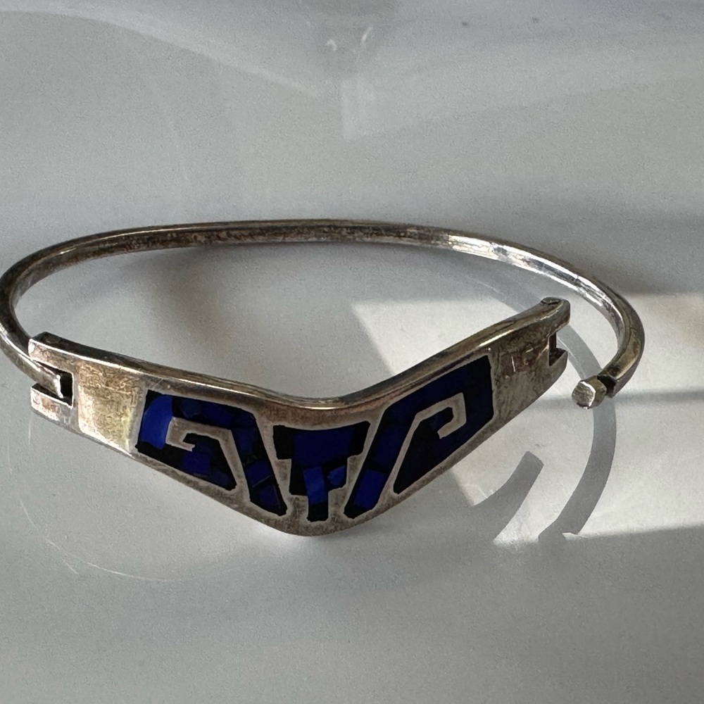 Silver Bracelet with Blue Inlay- made in Mexico . Size 7